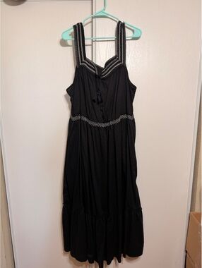Old Navy Women's Black Sleeveless Maxi Dress with White Stitching Detail Size 3X